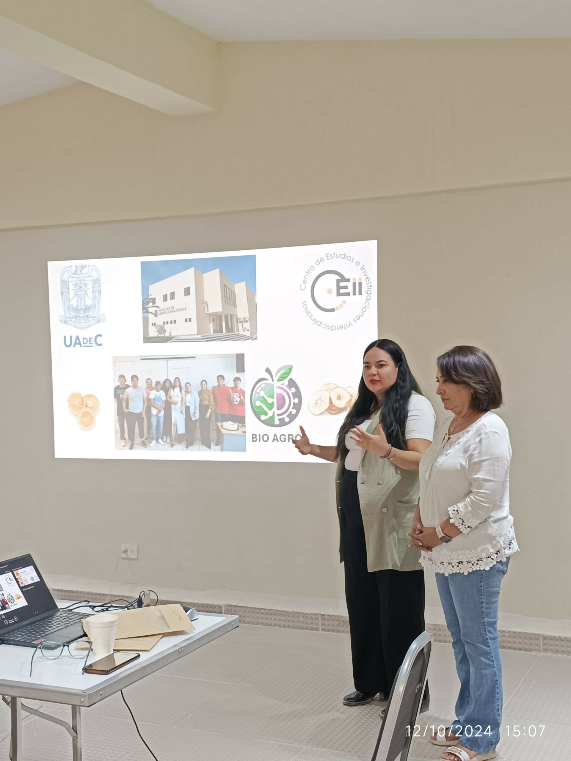 Con Éxito Investigadoras de la UAdeC Imparten Taller de Deshidratación de Frutas y Plantas Medicinales