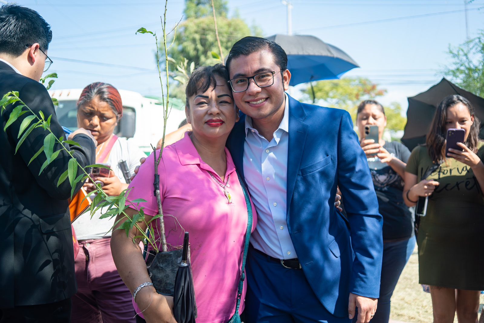 “Rehabilitaremos y reforestaremos parques públicos en Juárez” Félix Arratia