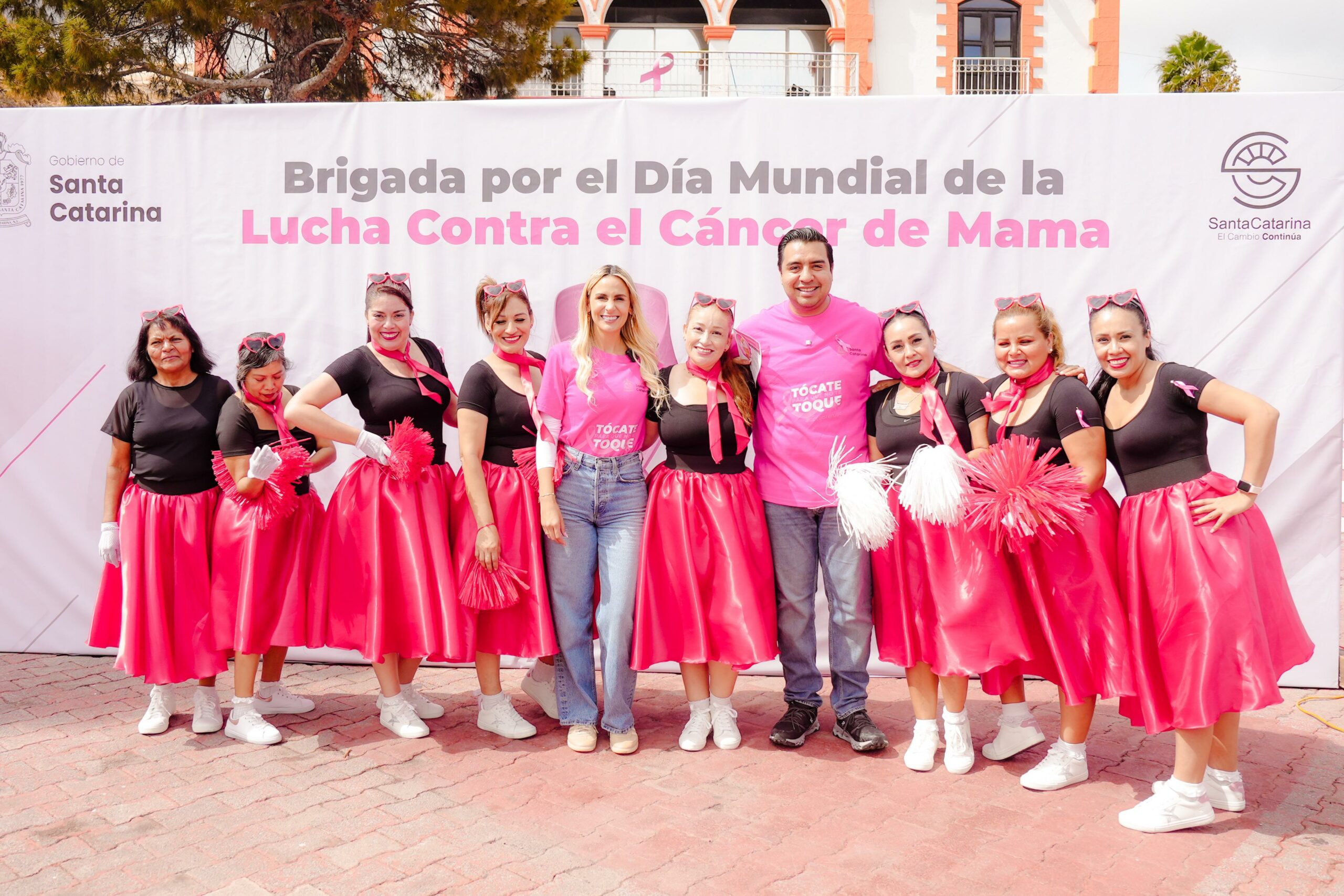 Ofrece Santa Catarina brigada gratuita contra cáncer de mama