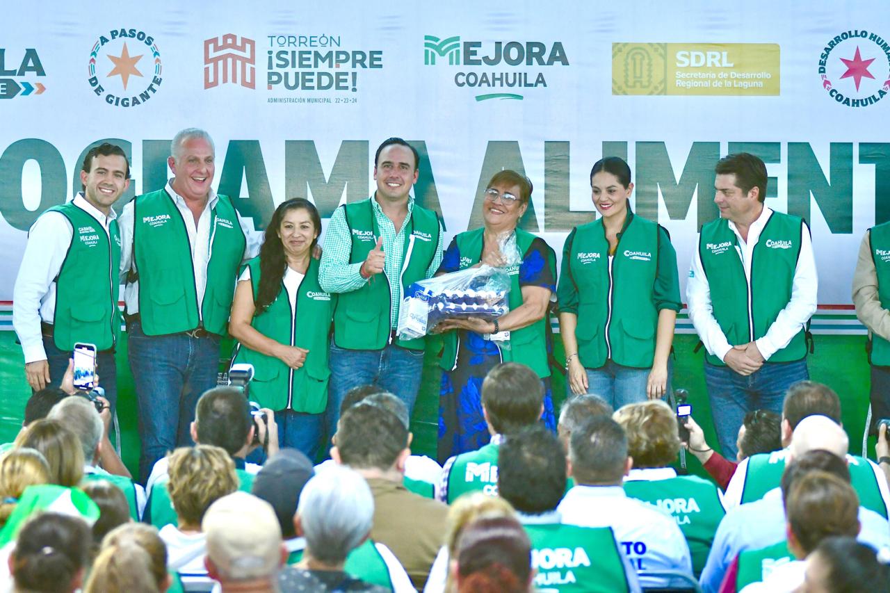 Manolo Jiménez y Román Cepeda cierran en Torreón Gran Programa Alimentario