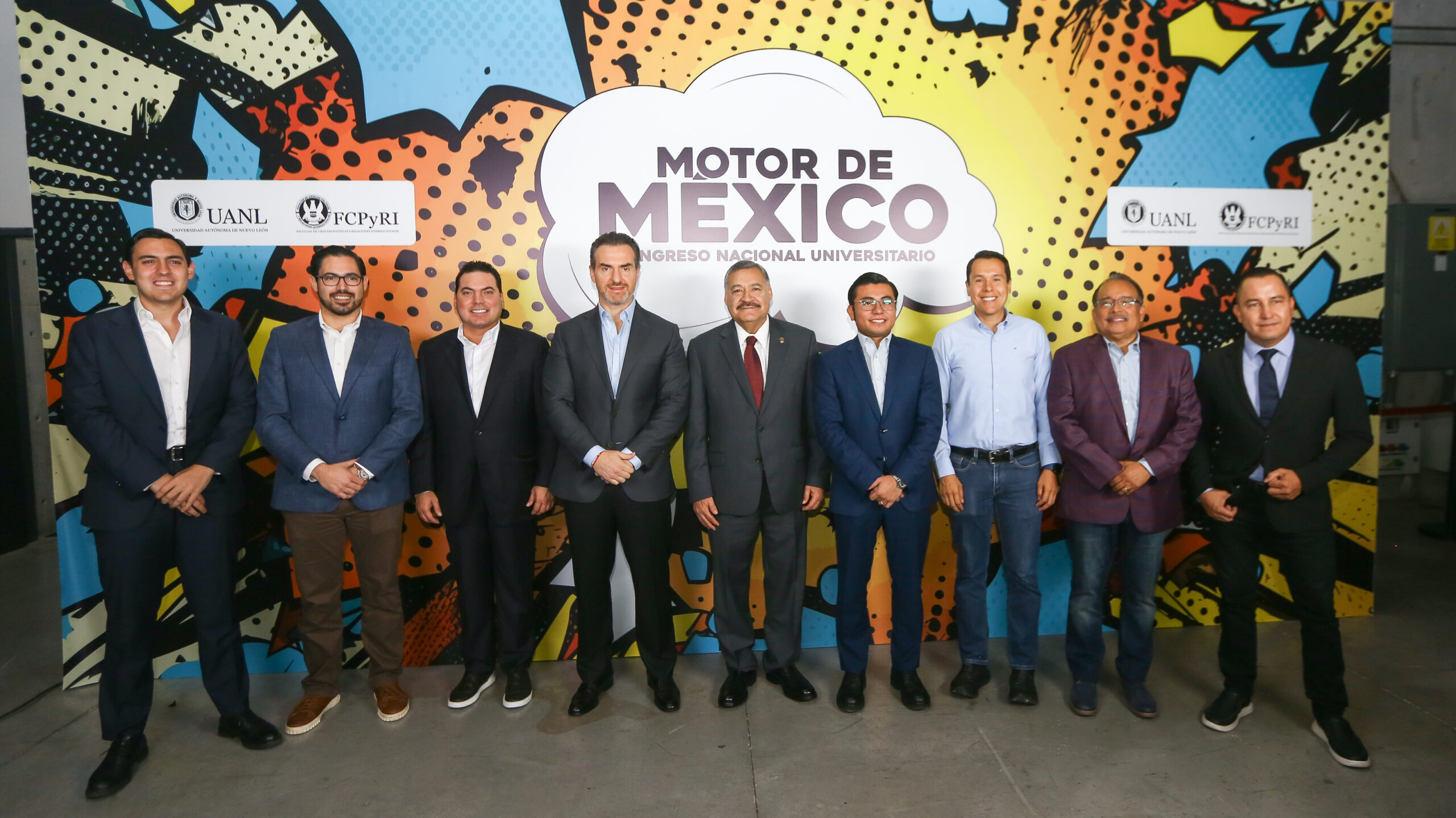 Inspiran a jóvenes a ser el motor de México