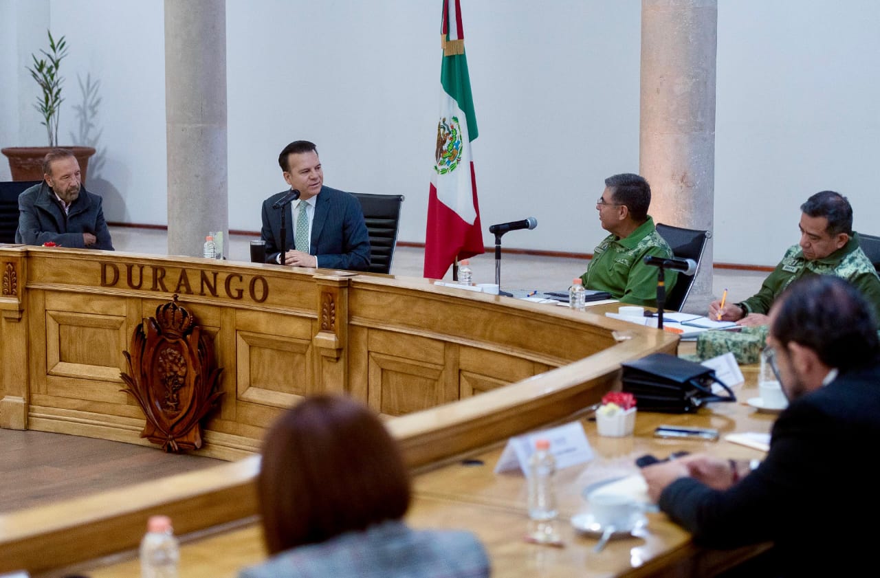 Continúa fortalecimiento de estrategias de seguridad entre Durango y Sinaloa; gobernador Esteban se reúne con el Comandante de la lll Región Militar