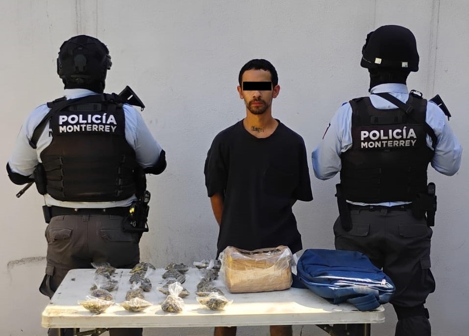 Detiene Policia de Monterrey a sujeto con droga en Colonia 10 de Marzo