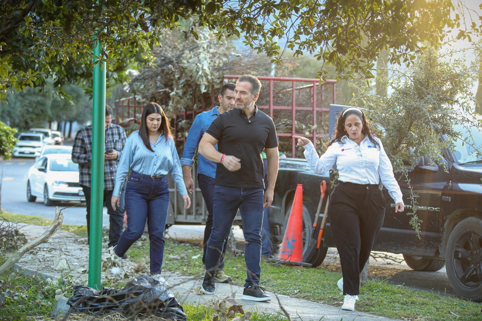 Confirma Adrián de la Garza,alcalde de Monterrey atención a todas las plazas, rehabilitará algunas de forma integral