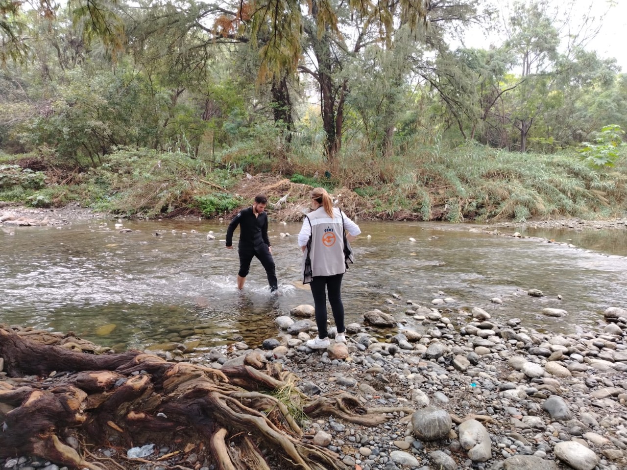 Denuncia Guadalupe aguas verdes en Río La Silla