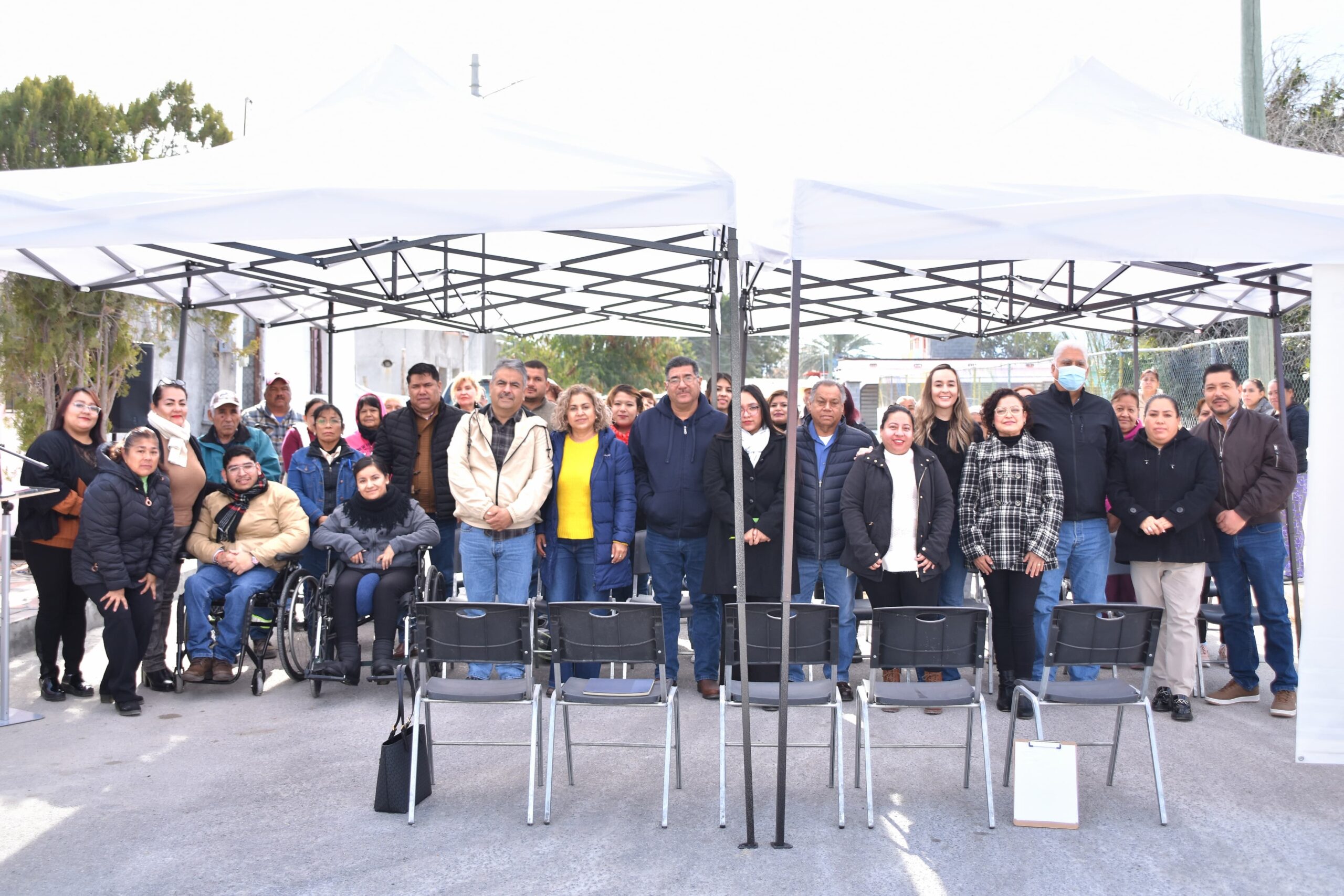 Promueve Víctor Leija atención y prevención de violencia a la mujer en Cuatro Ciénegas