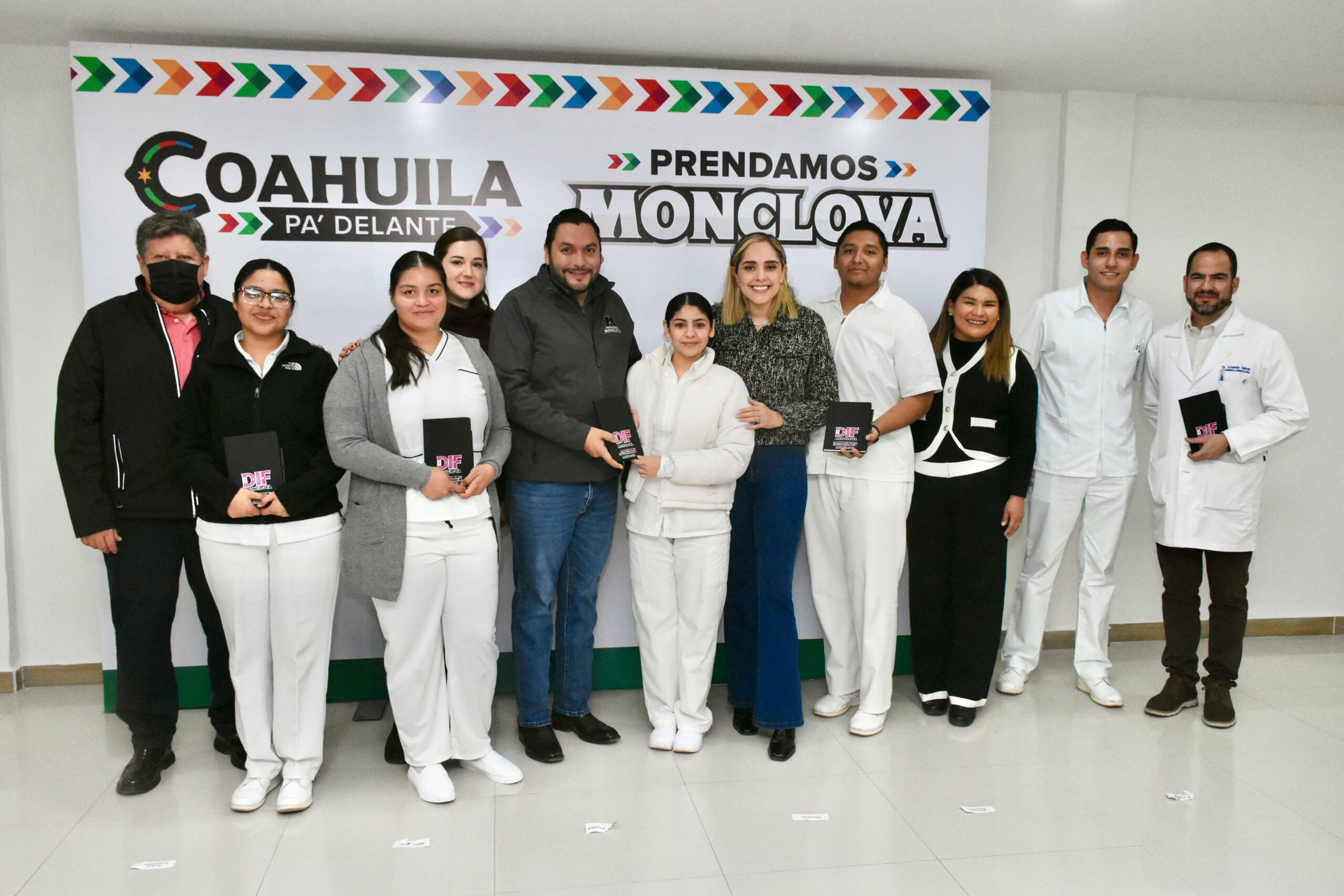 Reconoce Monclova labor y compromiso de enfermeras y enfermeros