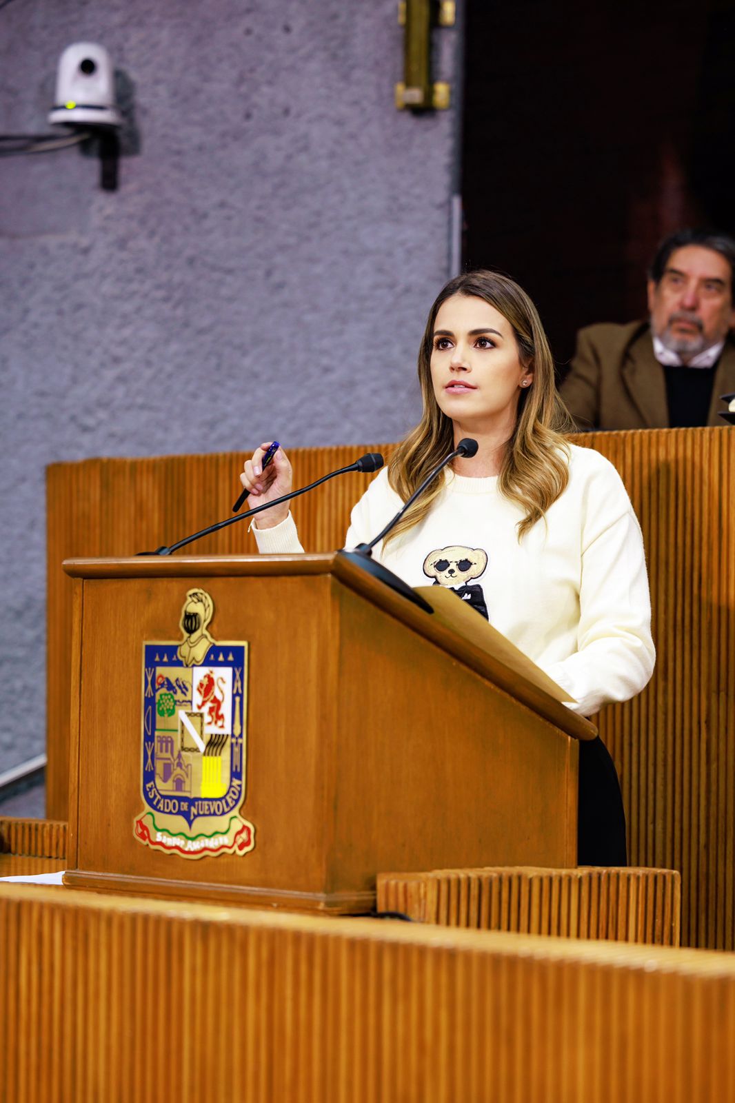 “Urge Congreso de Nuevo León dar marcha atrás a tarifazo” Lorena de la Garza