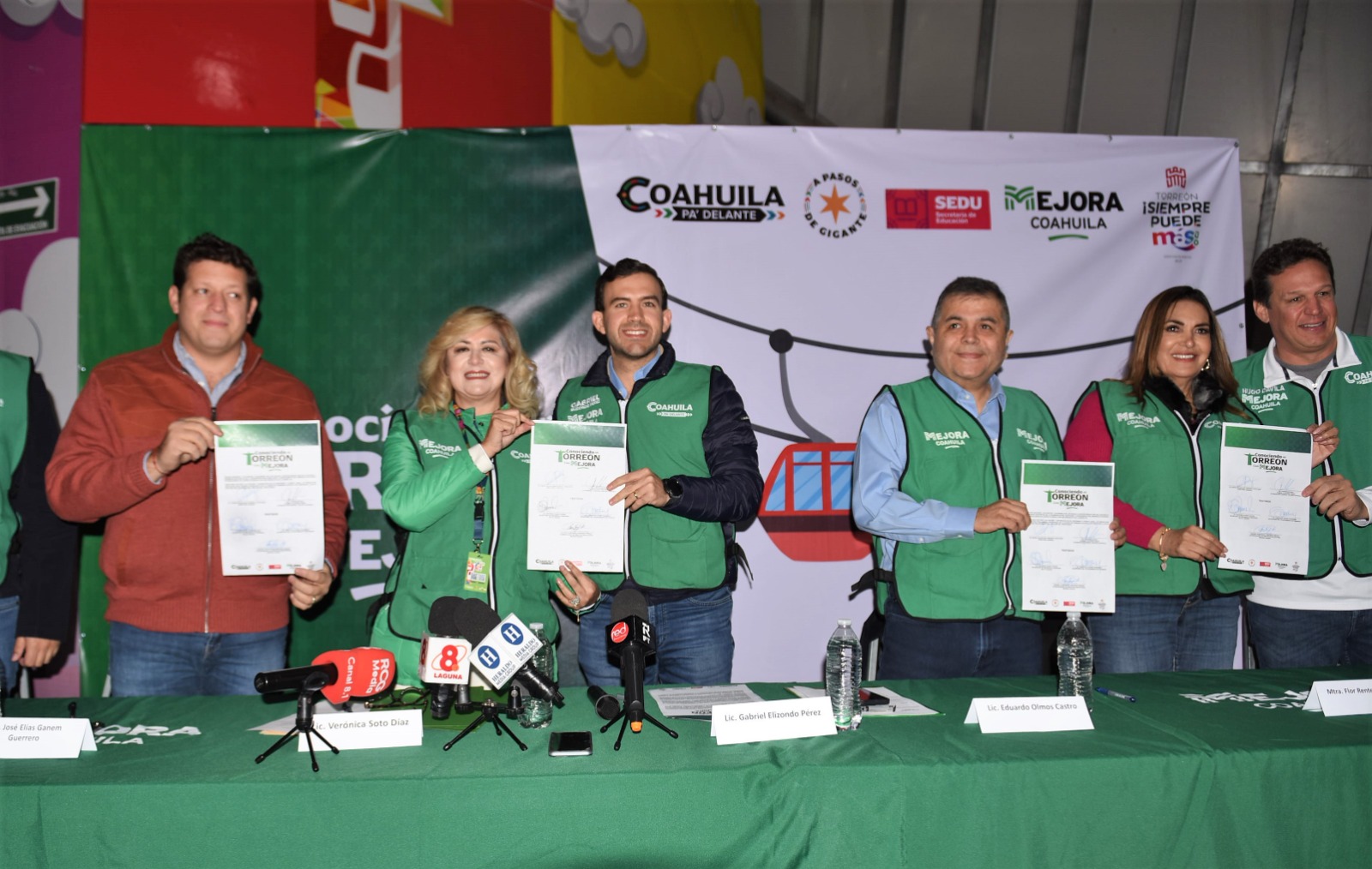 Firman Coahuila y Torreón convenio en beneficio de estudiantes de nivel básico