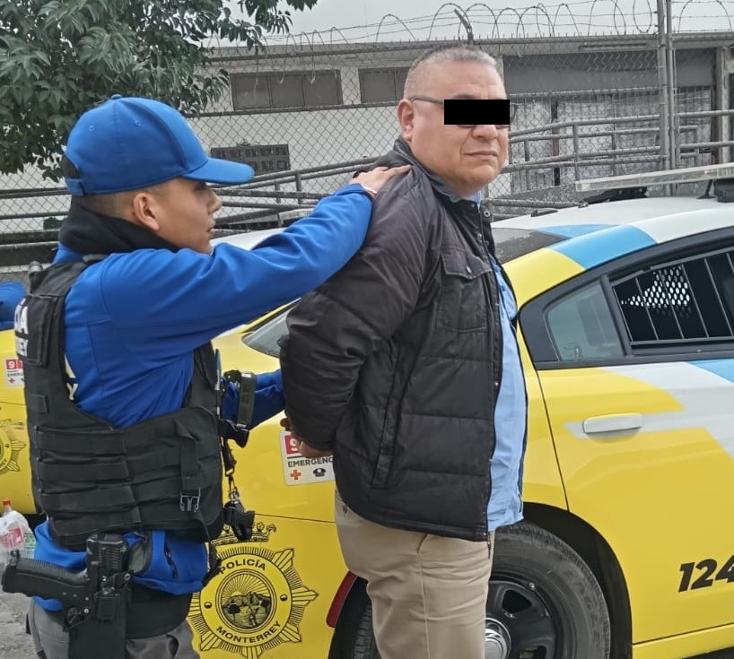 Detiene Policía de Monterrey a agresor de camión urbano