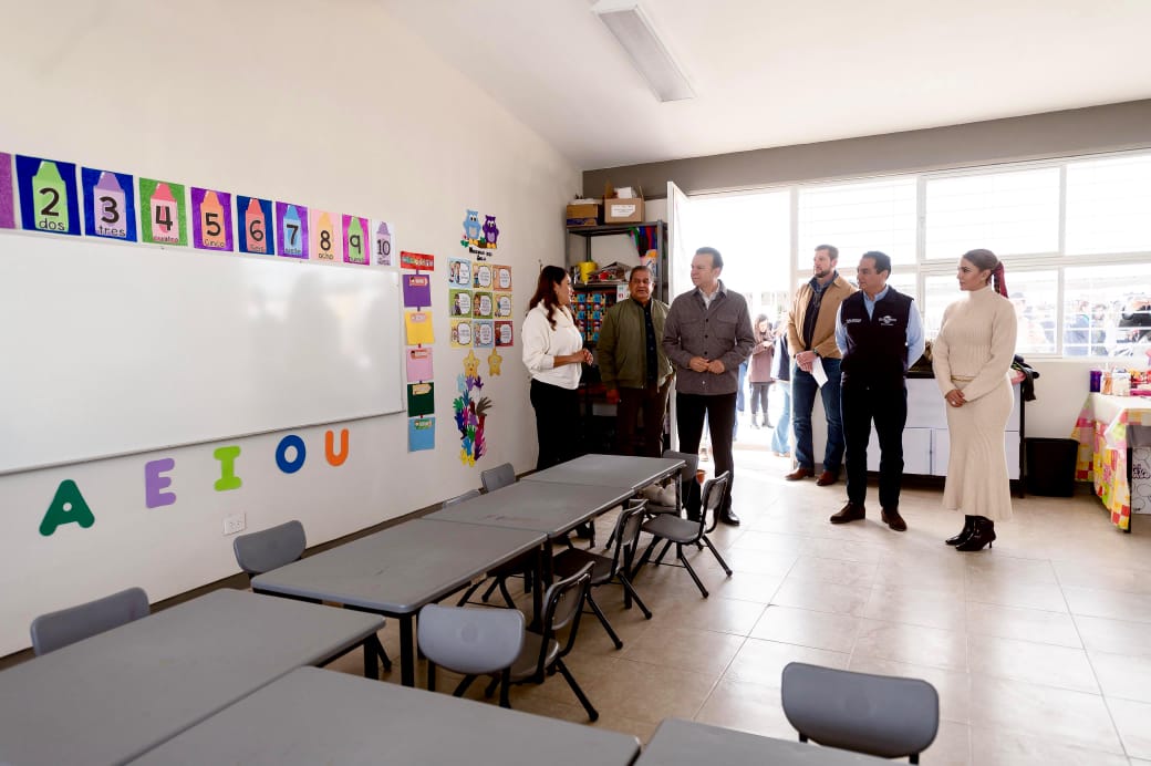 Antes asistían a clases en casa de renta, ahora con Esteban Villegas y Toño Ochoa alumnos estrenan Jardín de Niños