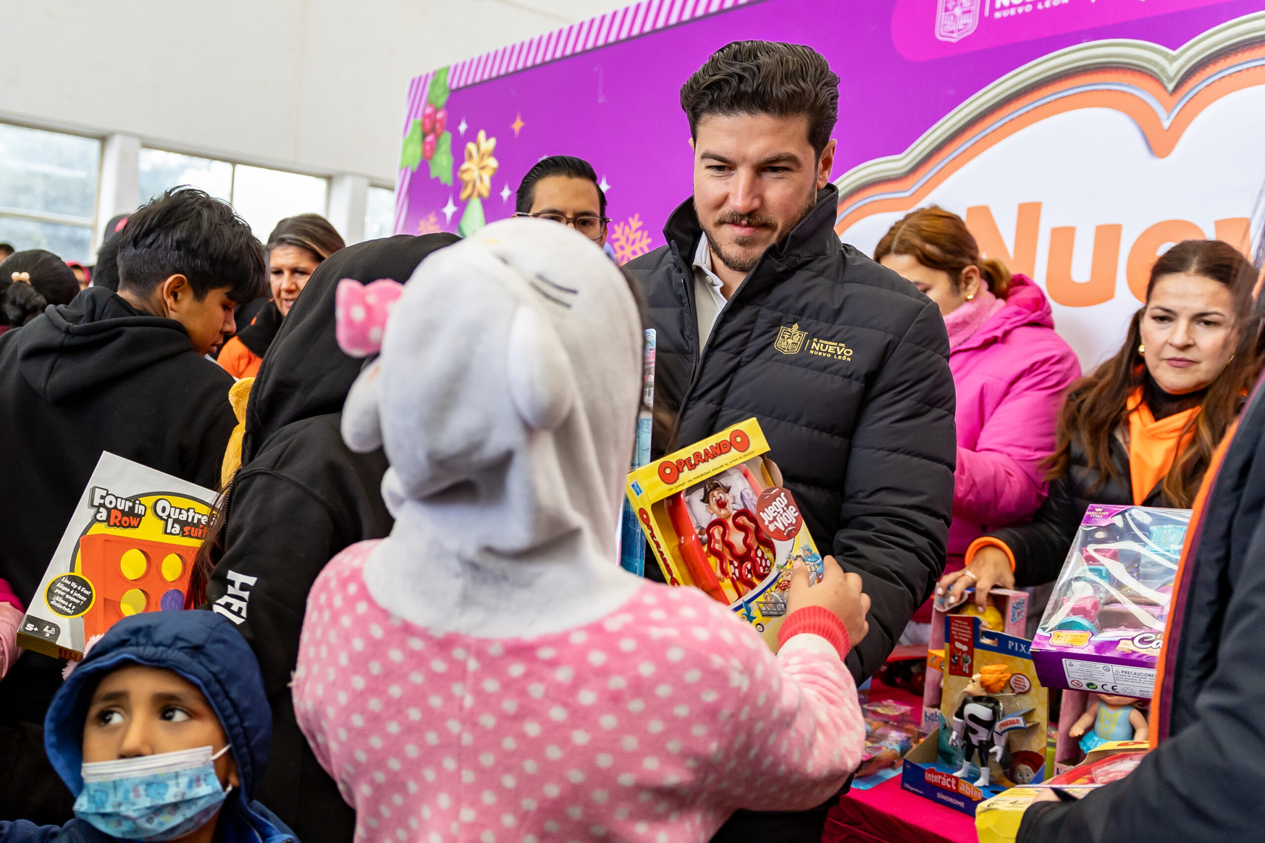 Vamos en 2025 con todo por las niñas y niños de Nuevo León: Samuel García