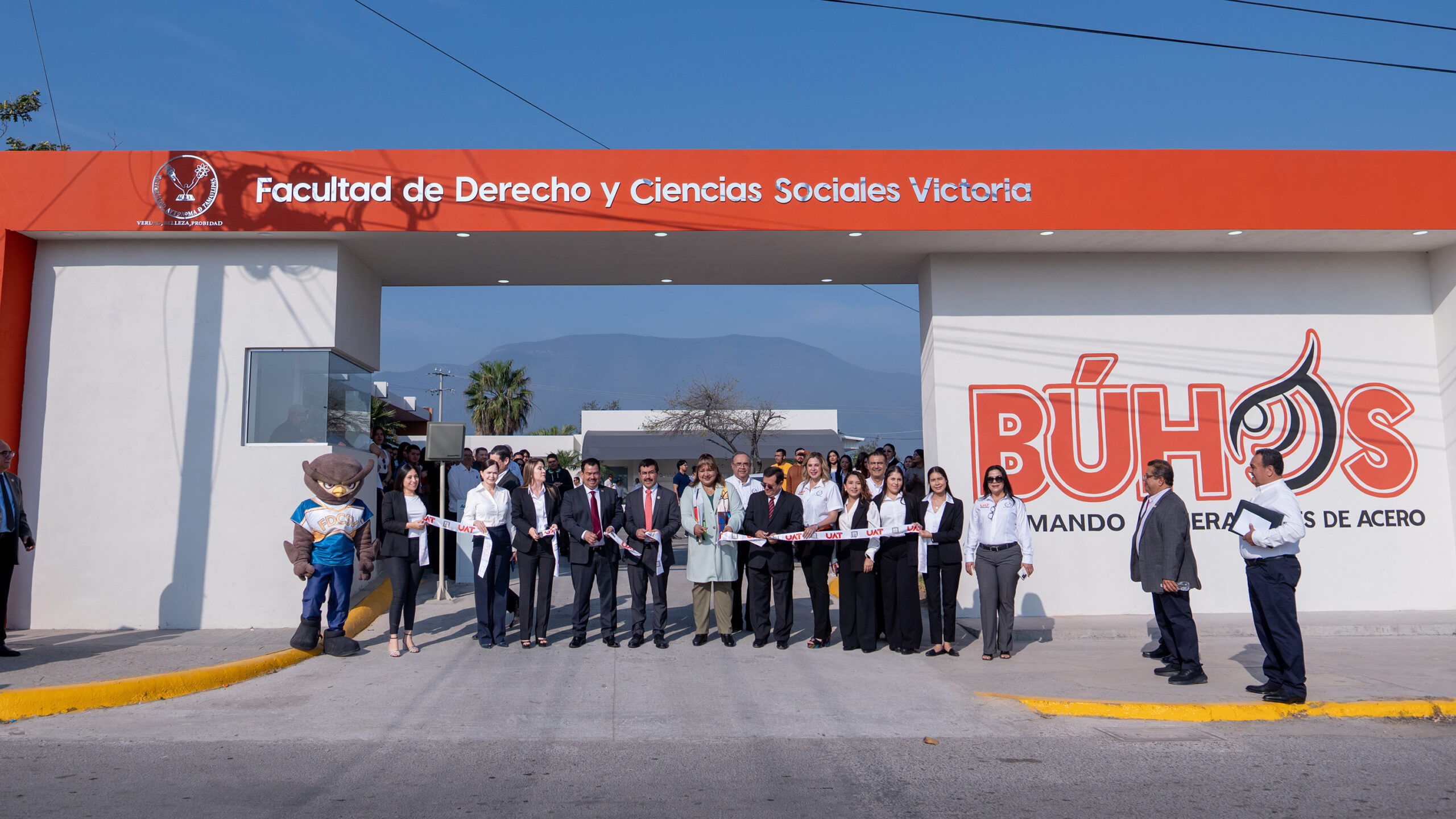 Rector de la UAT inaugura obras y fortalece infraestructura en la Facultad de Derecho