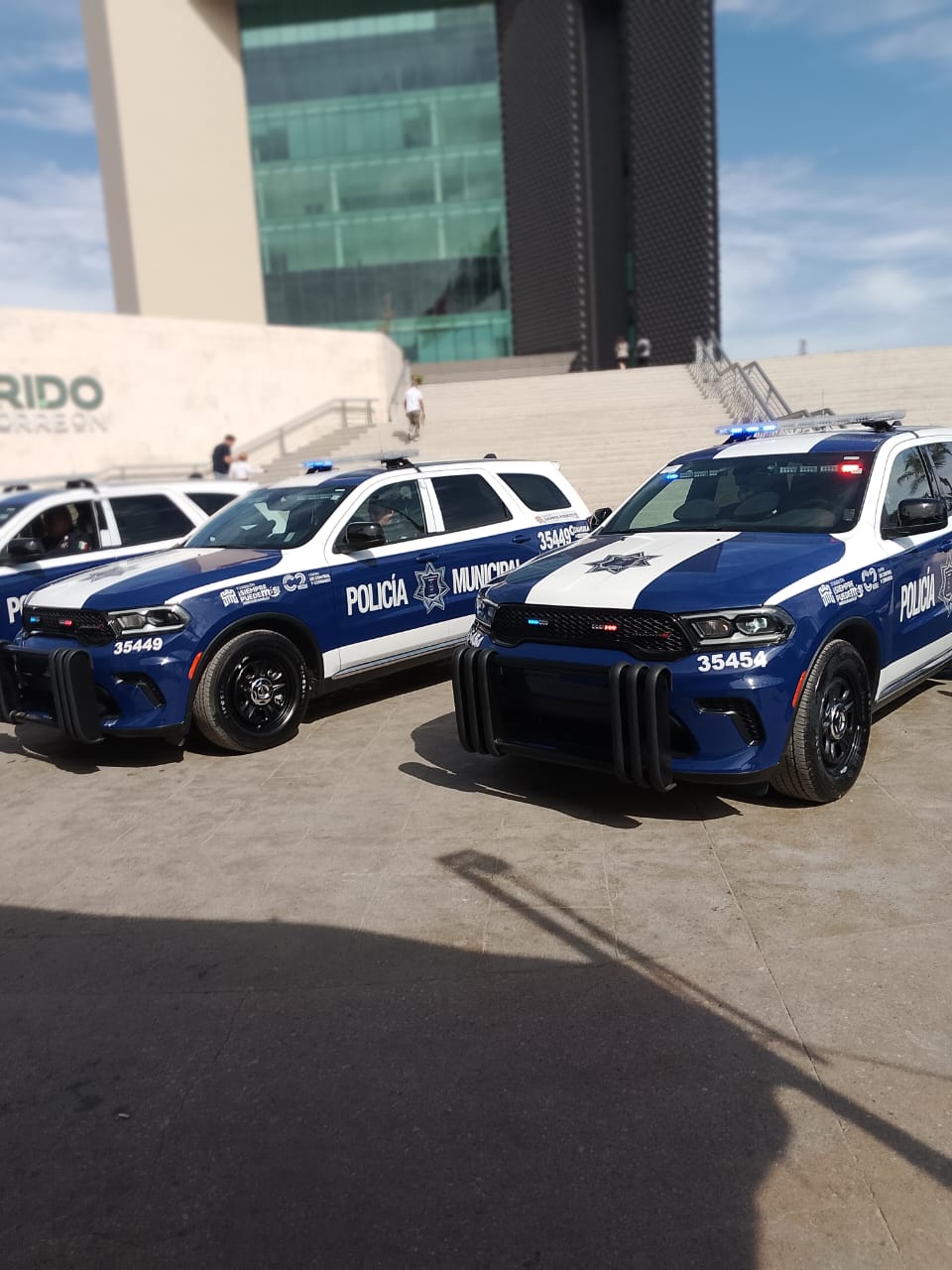 Entregan patrullas a Policía Municipal de Torreón