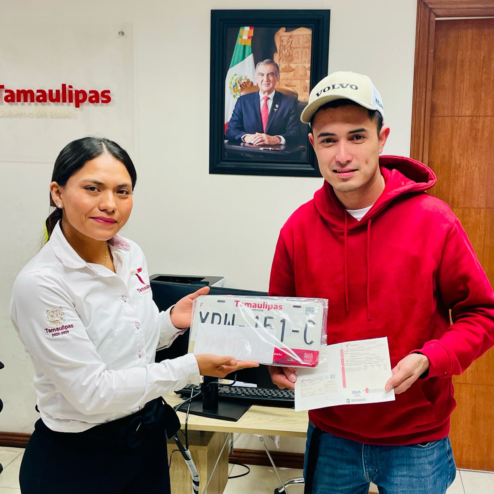 Facilitan pago de derechos vehiculares y entrega de placas para tamaulipecos que radican en Nuevo León