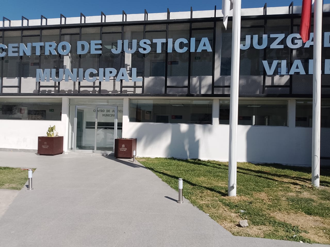 Van por aplicación de prueba de antidoping en el CJM de Torreón