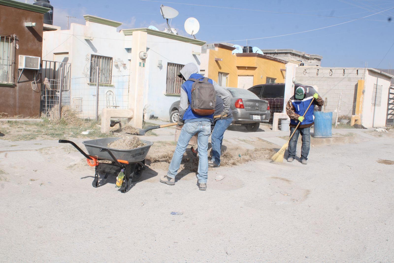 Programa de empleo temporal mejora imagen urbana en Cuatro Ciénegas