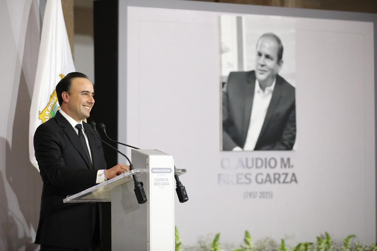 Rinde Coahuila homenaje póstumo a Claudio Bres Garza