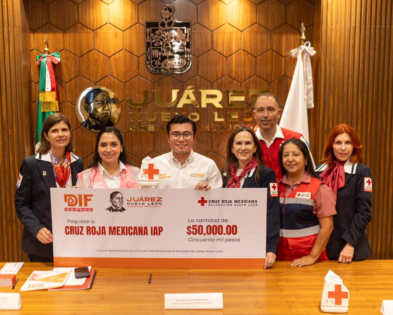 Arranca Juárez colecta anual de la Cruz Roja con donativo