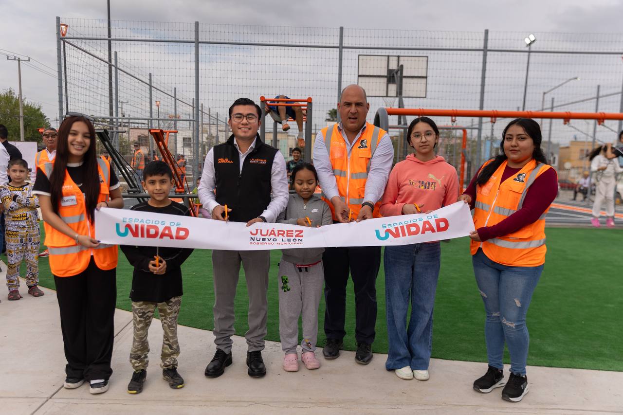 Inaugura Félix Arratia Espacio de Unidad en colonia Los Cometas