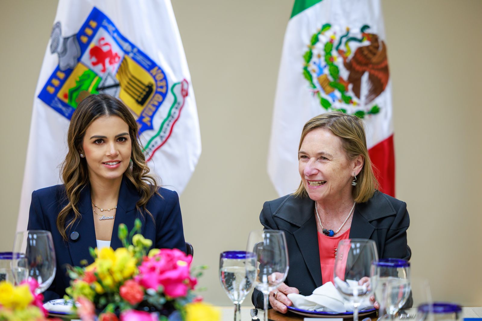 Lorena de la Garza se reúne con delegación francesa para intercambiar experiencias sobre medio ambiente, movilidad y equidad de género