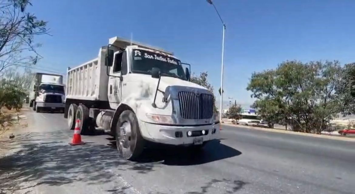 Restringirá Santa Catarina tráfico de vehículos pesados en avenidas principales