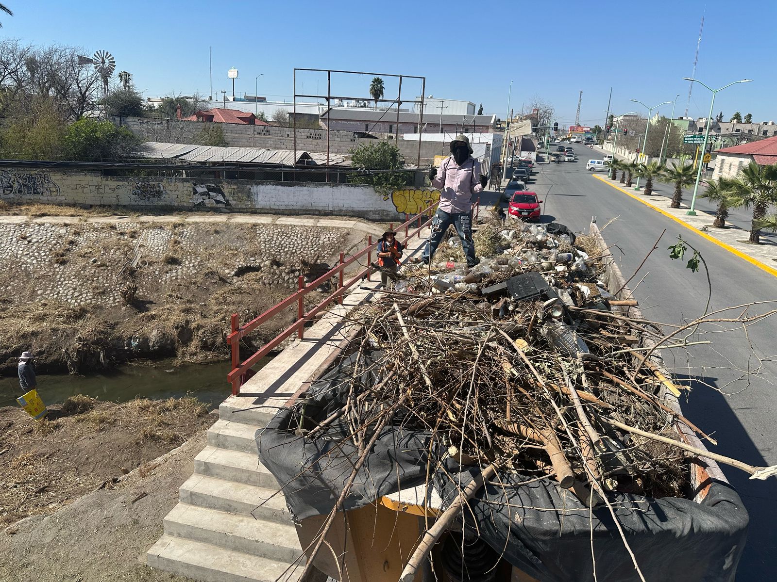 Frontera intensifica acciones contra el dengue y refuerza limpieza del arroyo