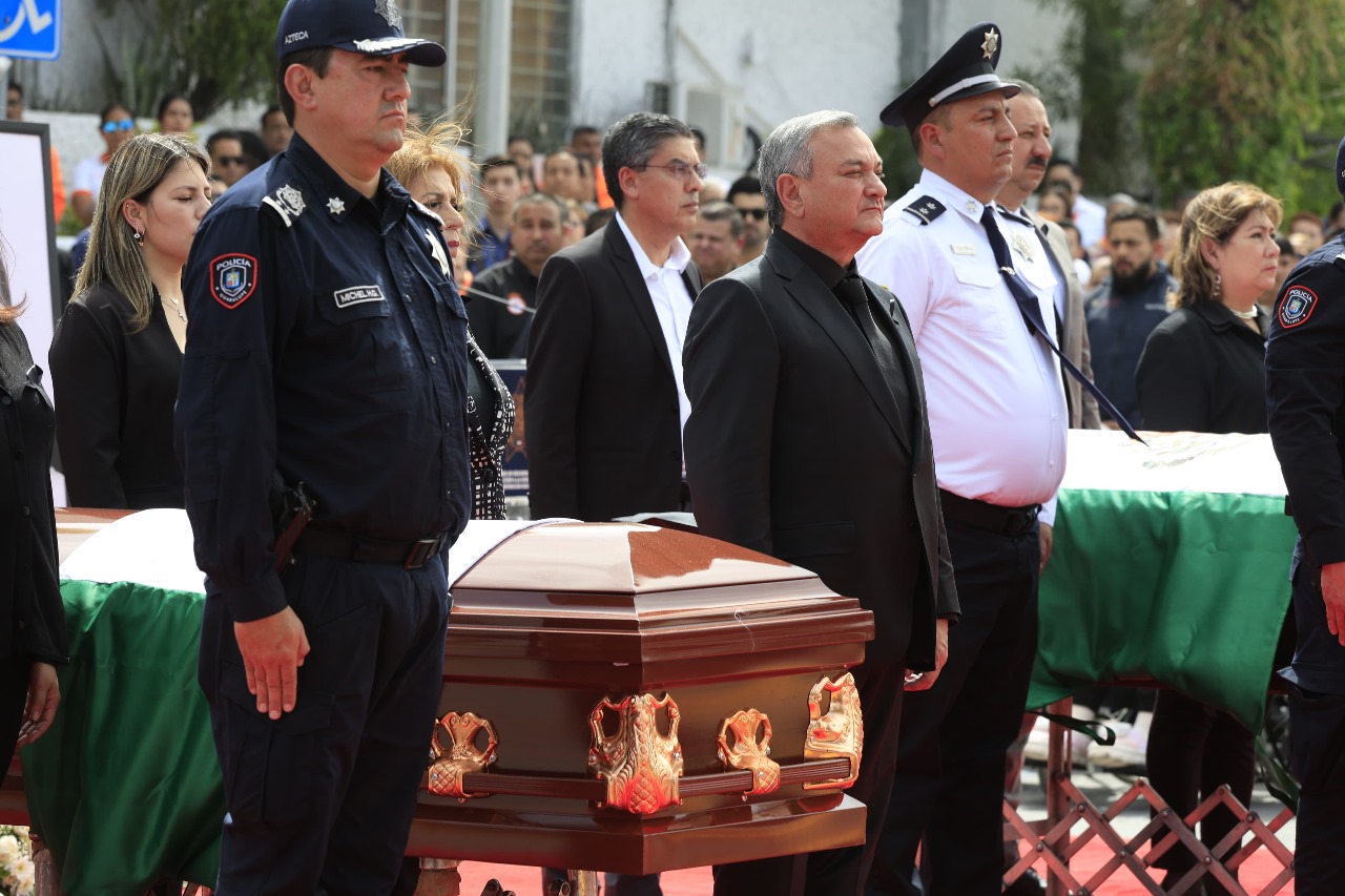 Rinde Gobierno de Guadalupe homenaje a policías caídos