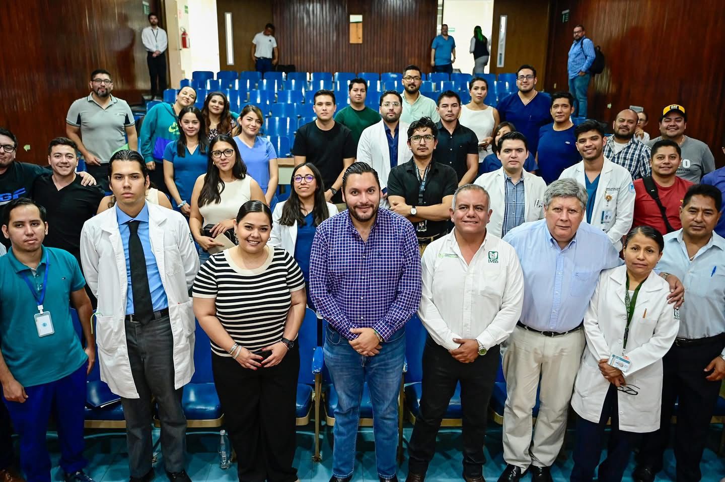 Carlos Villarreal da la bienvenida a médicos especialistas del IMSS Carlos Villarreal da la bienvenida a médicos especialistas del IMSS