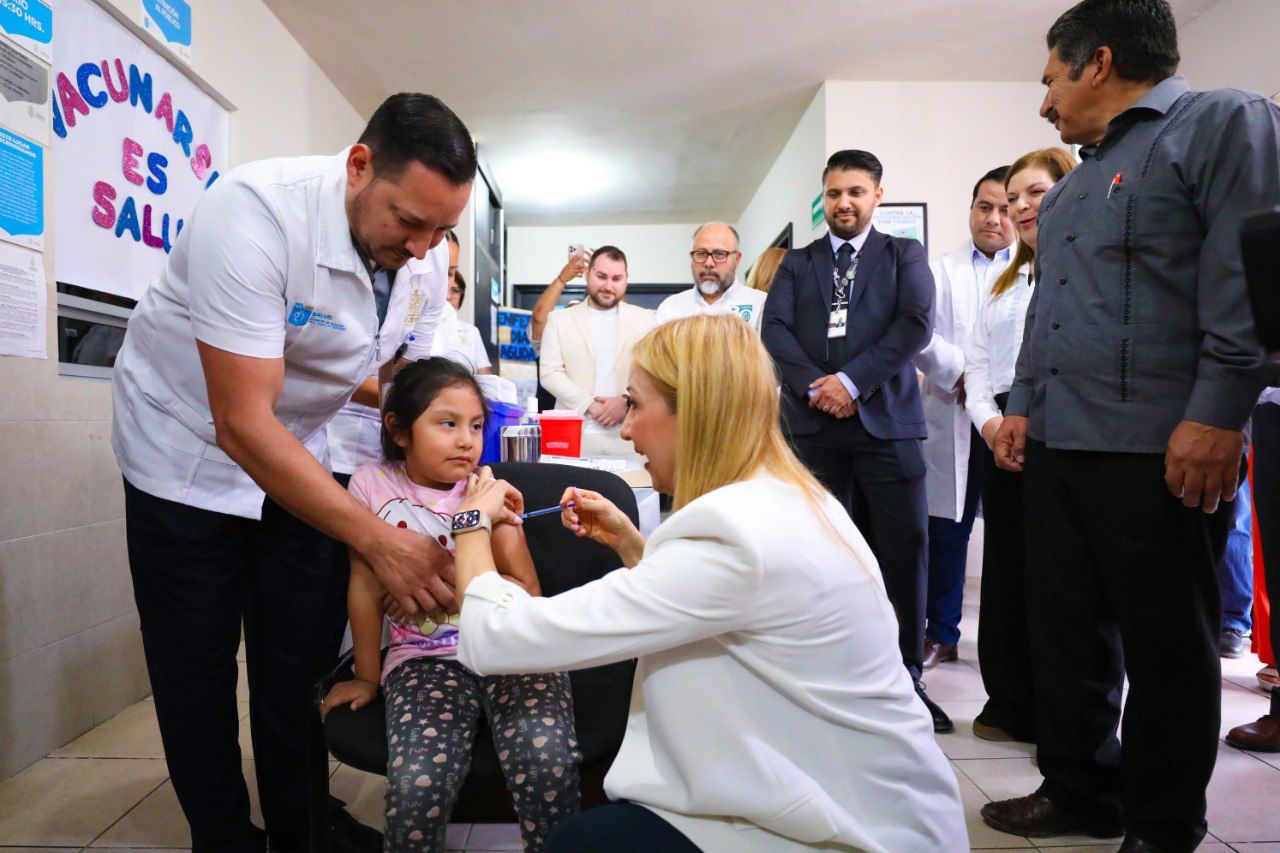 Arranca Secretaría de Salud Nuevo León Semana Vacacional de Vacunación