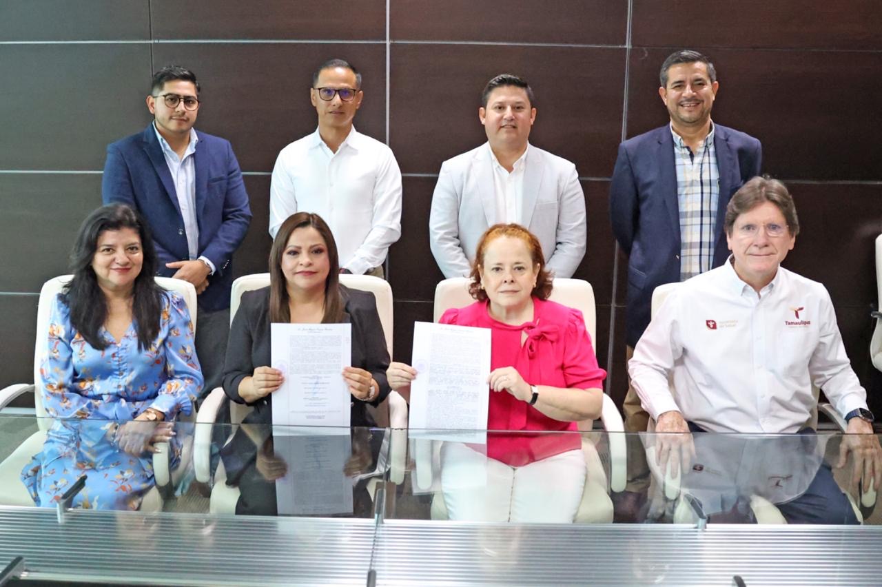 Firman contrato de donación de terreno para construcción del nuevo Hospital General de San Fernando Firman contrato de donación de terreno para construcción del nuevo Hospital General de San Fernando
