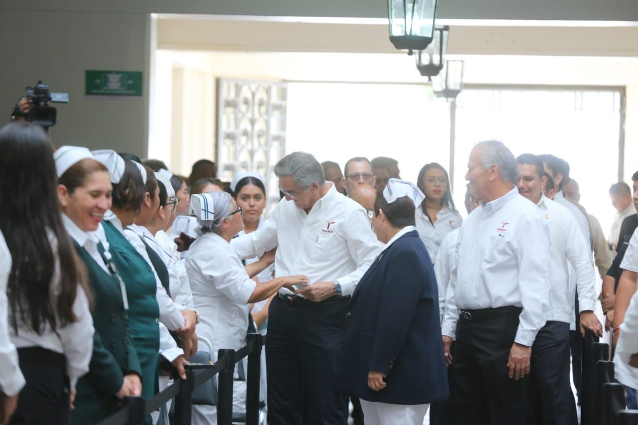 Impulsa Américo Villarreal mejores condiciones laborales para personal de enfermería en Tamaulipas