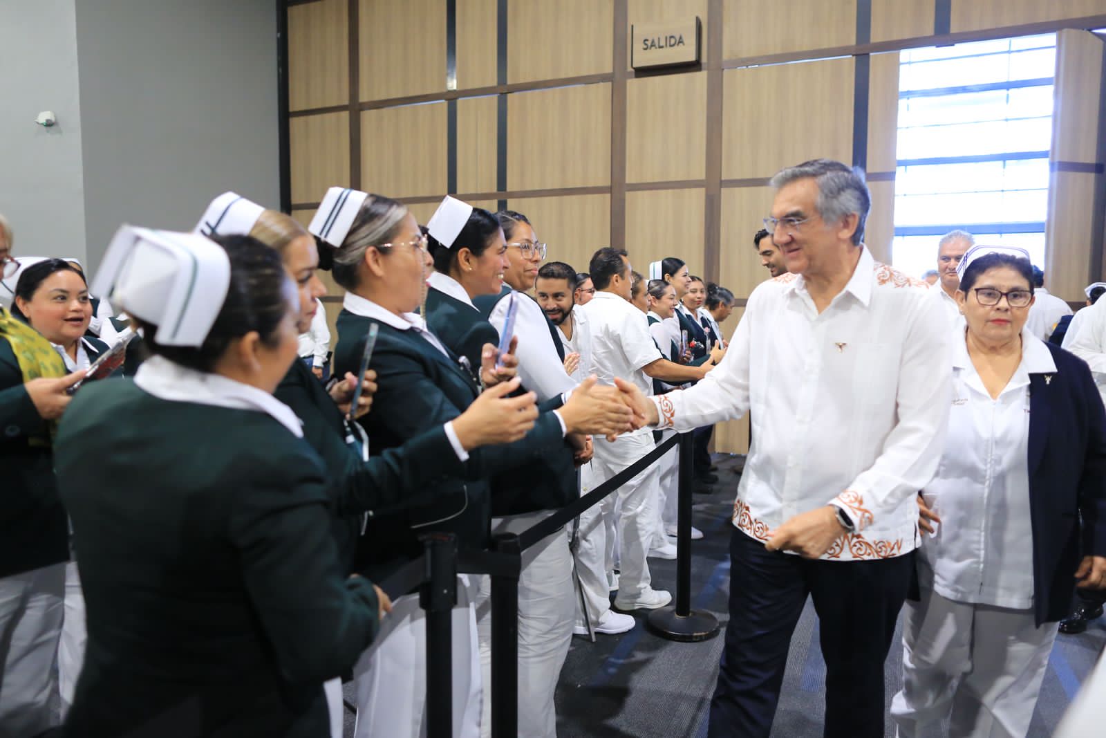 Celebra Américo Villarreal a cerca de 3 mil profesionales de la enfermería en Tamaulipas Celebra Américo Villarreal a cerca de 3 mil profesionales de la enfermería en Tamaulipas