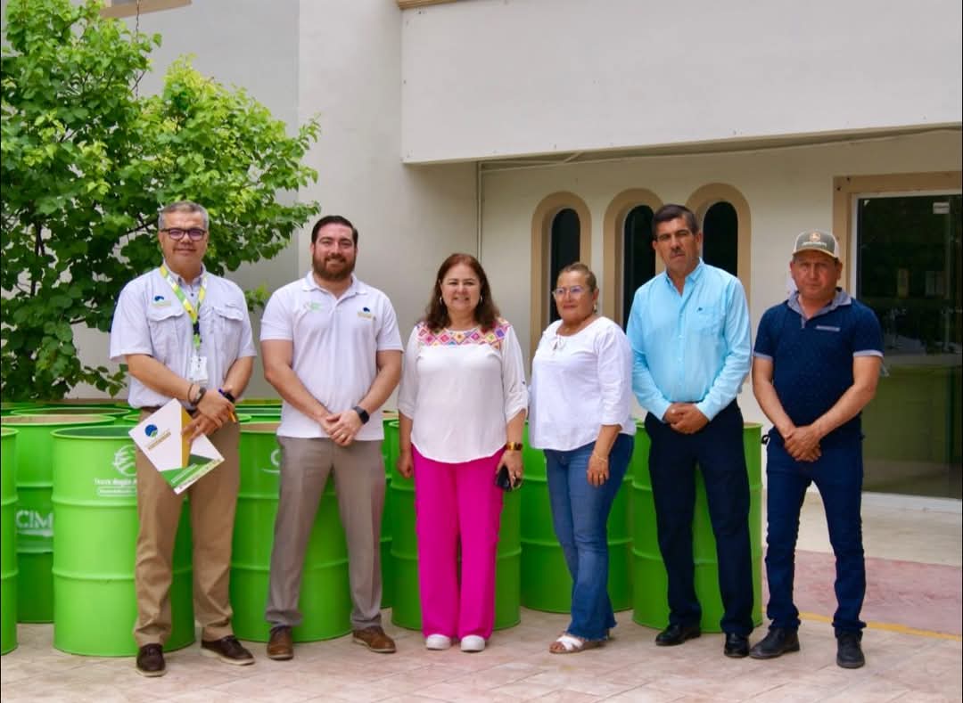 Empresa Tecnología Ambiental dona tambos metálicos para manejo de residuos en Abasolo, Coahuila Empresa Tecnología Ambiental dona tambos metálicos para manejo de residuos en Abasolo, Coahuila