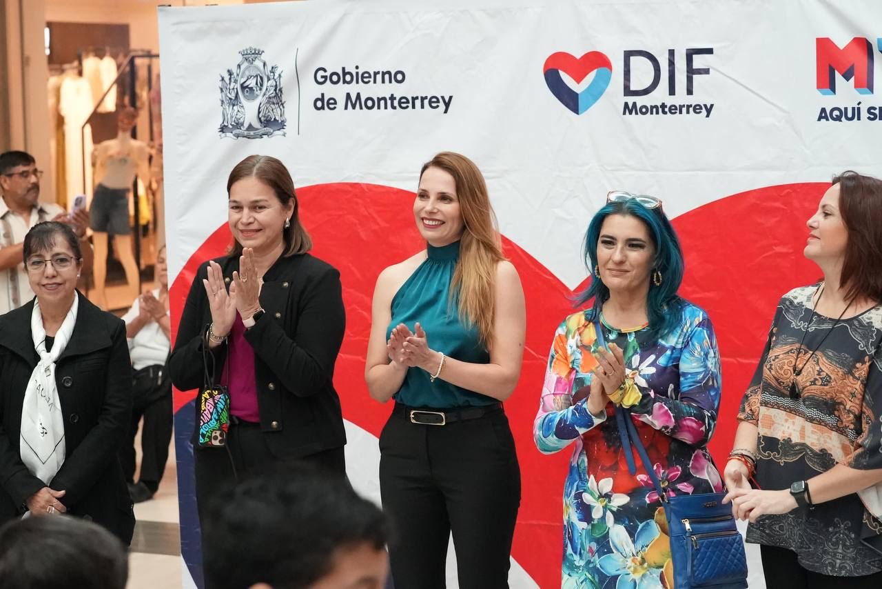 Inaugura DIF Monterrey exposición de arte creada por niñas, niños y adolescentes con autismo Inaugura DIF Monterrey exposición de arte creada por niñas, niños y adolescentes con autismo