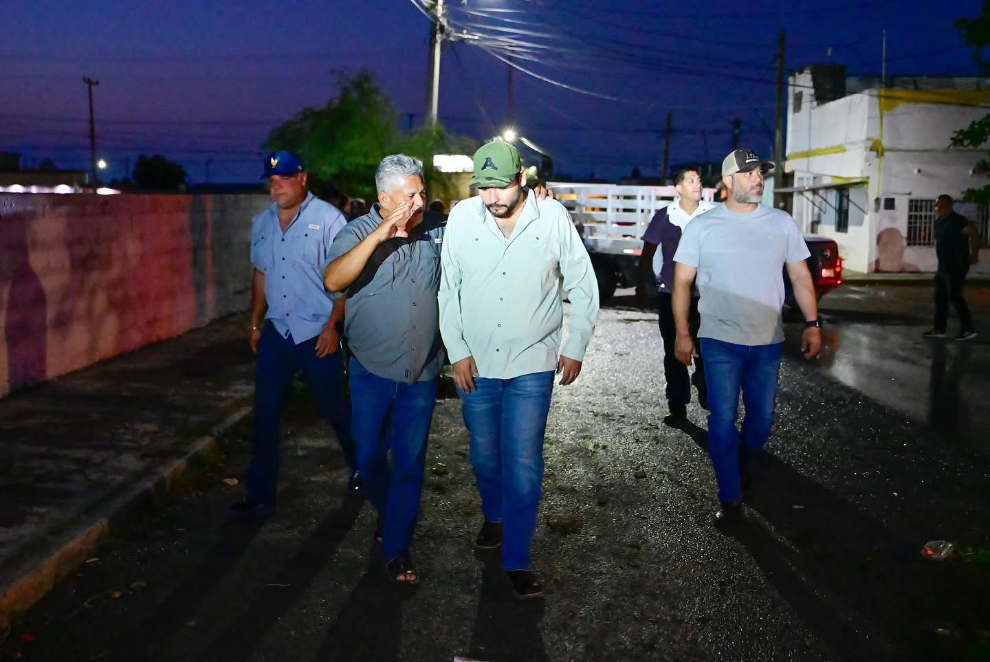 Atiende Carlos Villarreal reportes ciudadanos por tromba en Monclova Atiende Carlos Villarreal reportes ciudadanos por tromba en Monclova