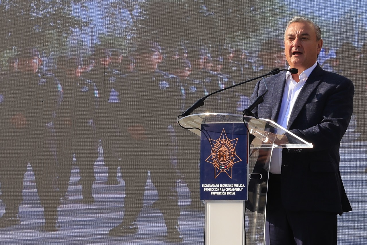 Gradúa Guadalupe a más de 200 nuevos oficiales policiacos Gradúa Guadalupe a más de 200 nuevos oficiales policiacos