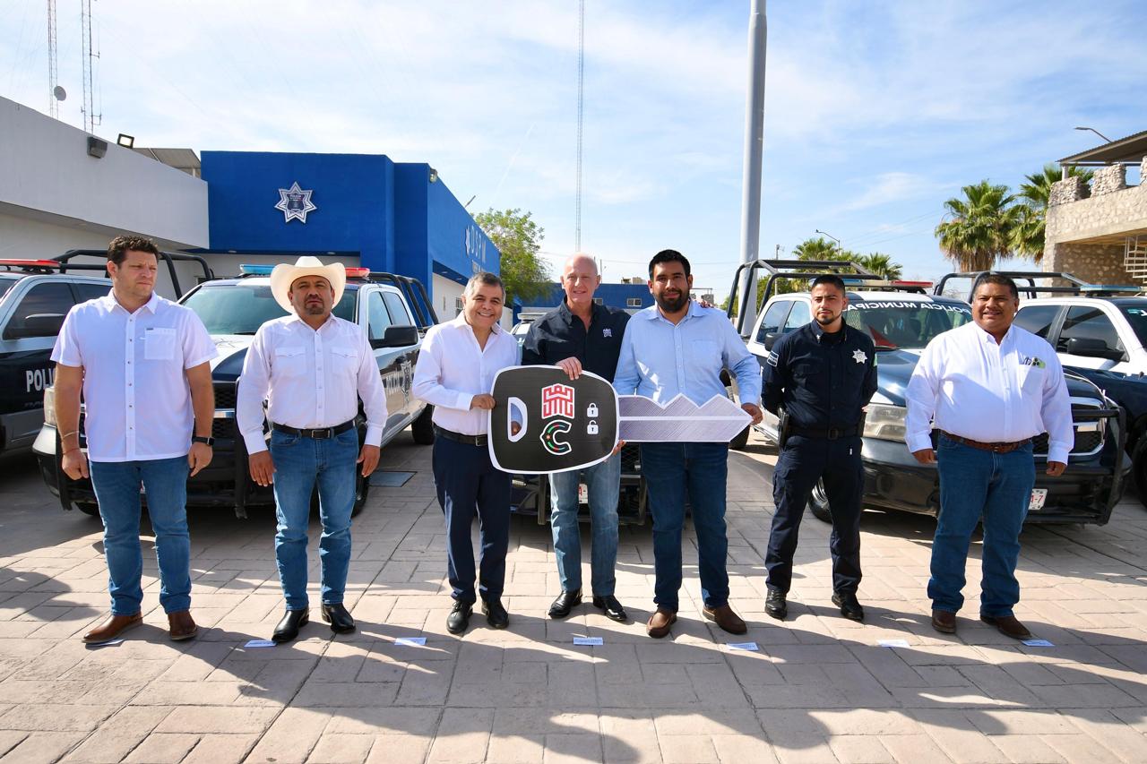 RAC entrega patrullas a diversos municipios del estado de Coahuila RAC entrega patrullas a diversos municipios del estado de Coahuila