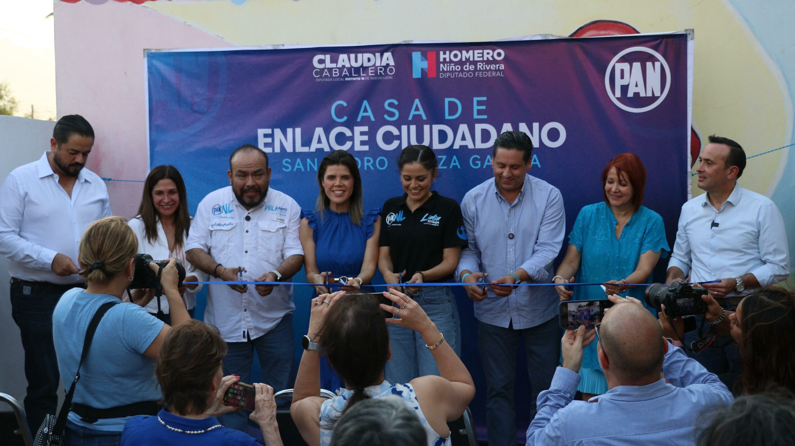 Ofrece Claudia Caballero cercanía a ciudadanos de San Pedro Ofrece Claudia Caballero cercanía a ciudadanos de San Pedro
