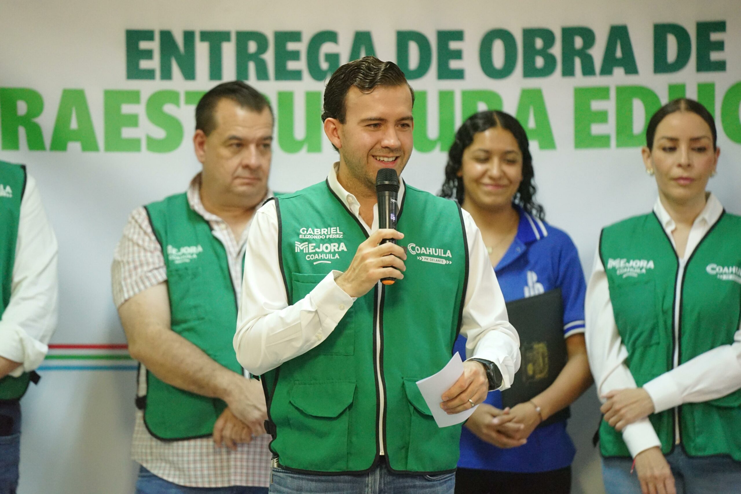 Entregs Mejora Coahuila obra en la UPN y dan inicio a campaña contra el dengue Entregs Mejora Coahuila obra en la UPN y dan inicio a campaña contra el dengue