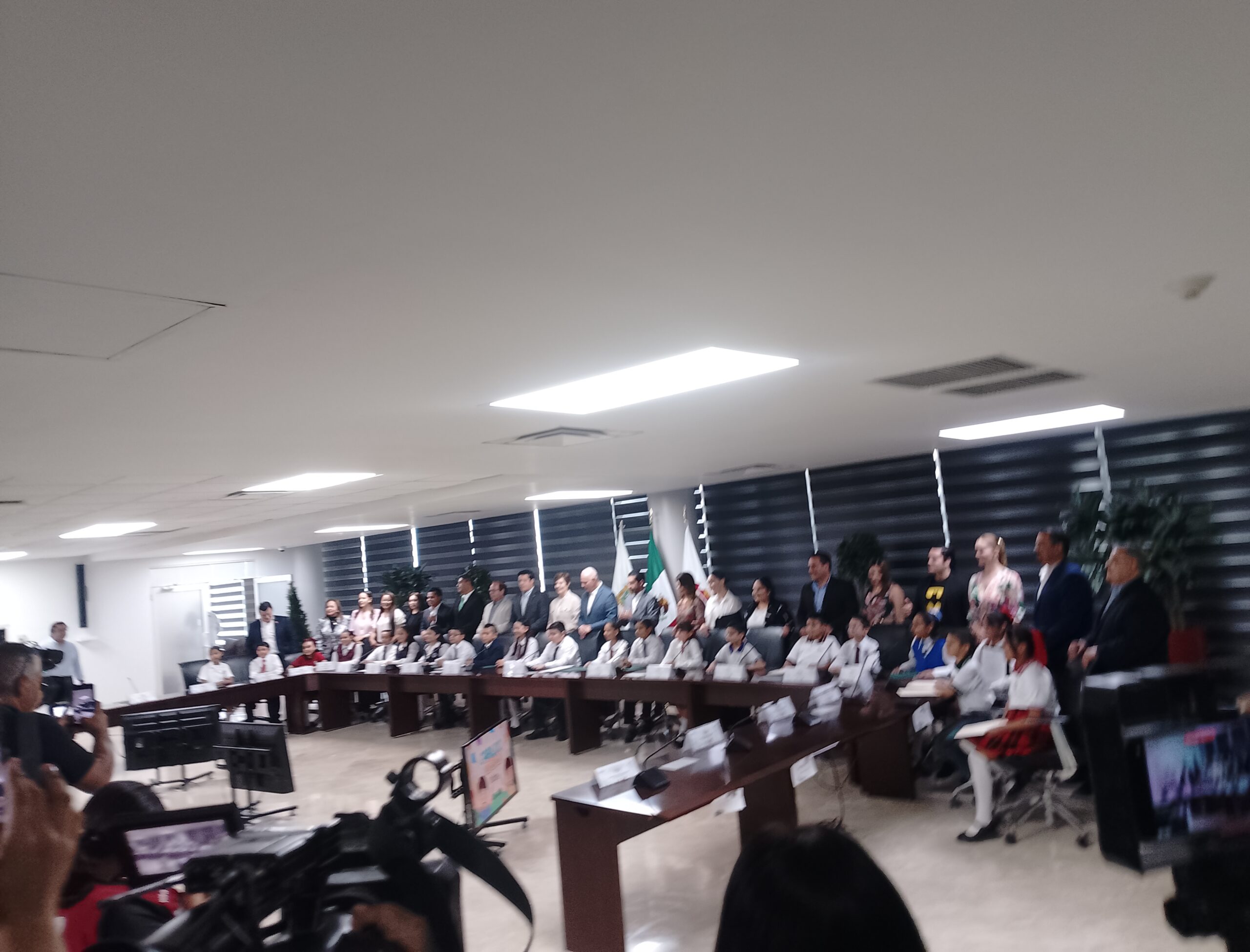 Se lleva acabo sesión de cabildo infantil en Torreón Se lleva acabo sesión de cabildo infantil en Torreón