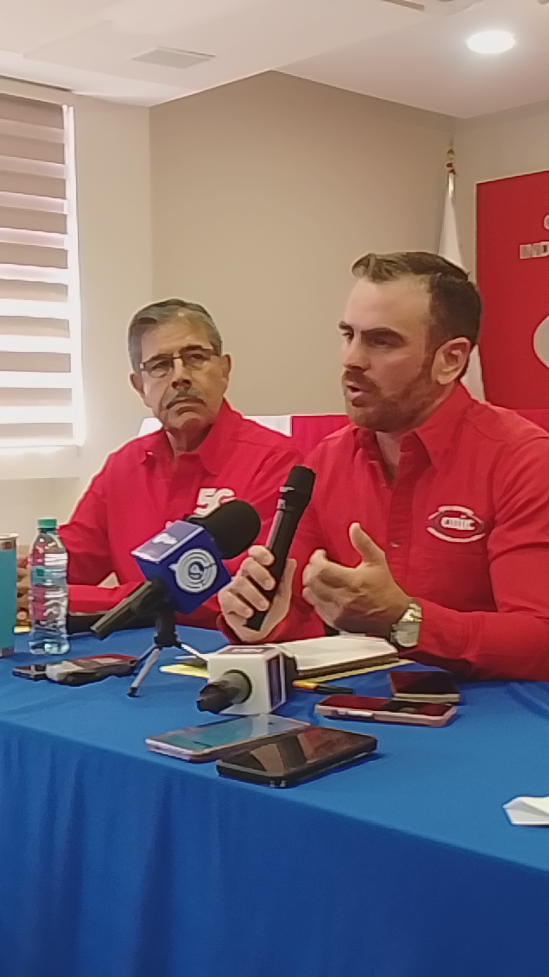 Toma protesta el nuevo presidente de la CMIC Laguna Toma protesta el nuevo presidente de la CMIC Laguna