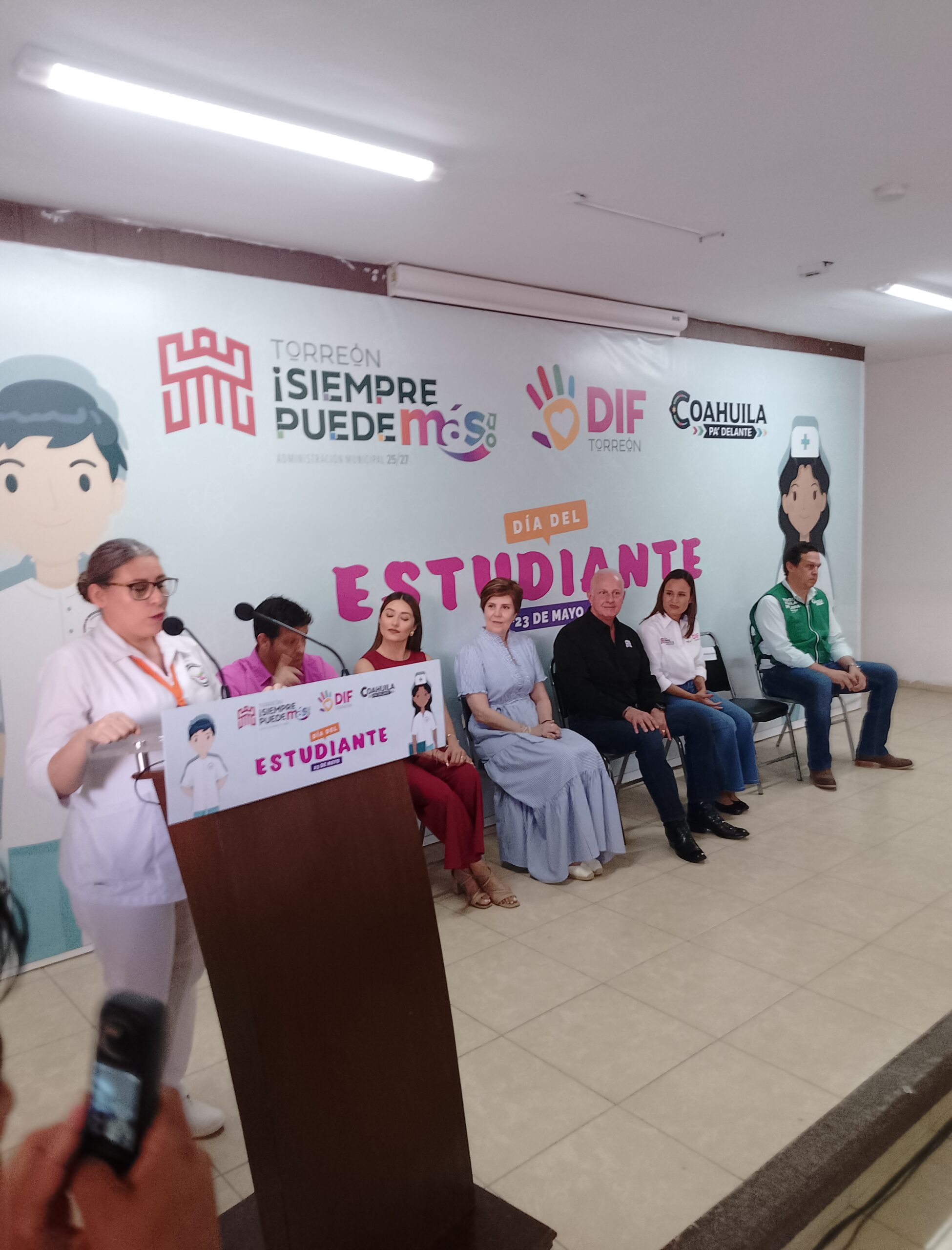 Refrendan apoyo para estudiantes de enfermería del DIF Torreón Refrendan apoyo para estudiantes de enfermería del DIF Torreón