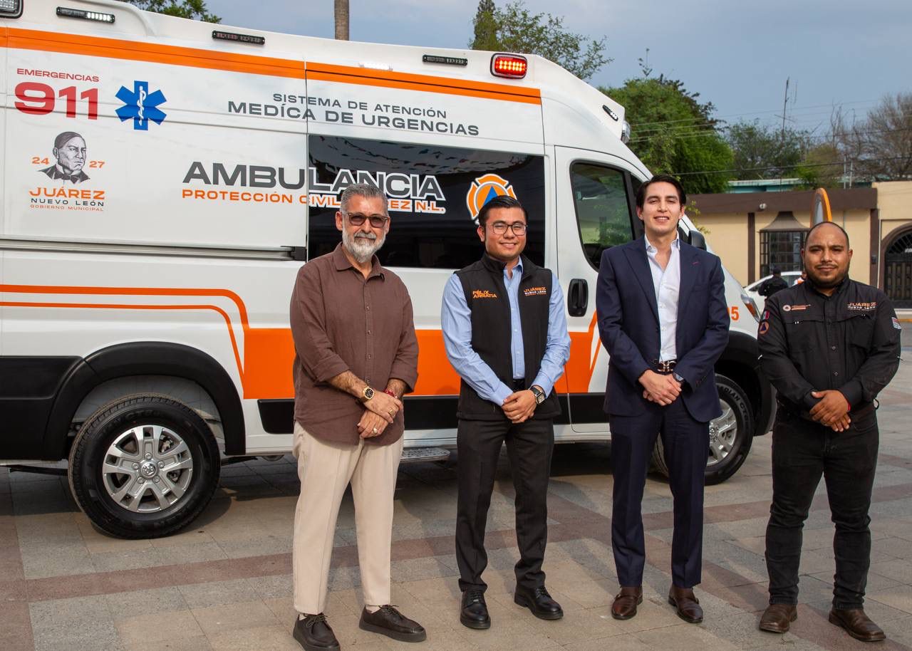 Fortalece Juárez atención médica de emergencia con nuevas ambulancias Fortalece Juárez atención médica de emergencia con nuevas ambulancias