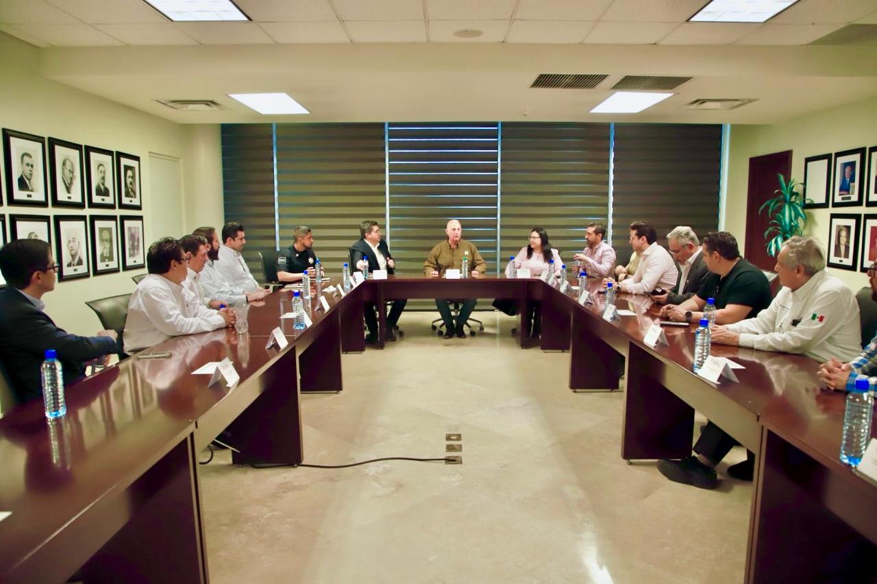 Respaldan empresarios, la estrategia de seguridad en Torreón coordinada entre Municipio y Estado Respaldan empresarios, la estrategia de seguridad en Torreón coordinada entre Municipio y Estado