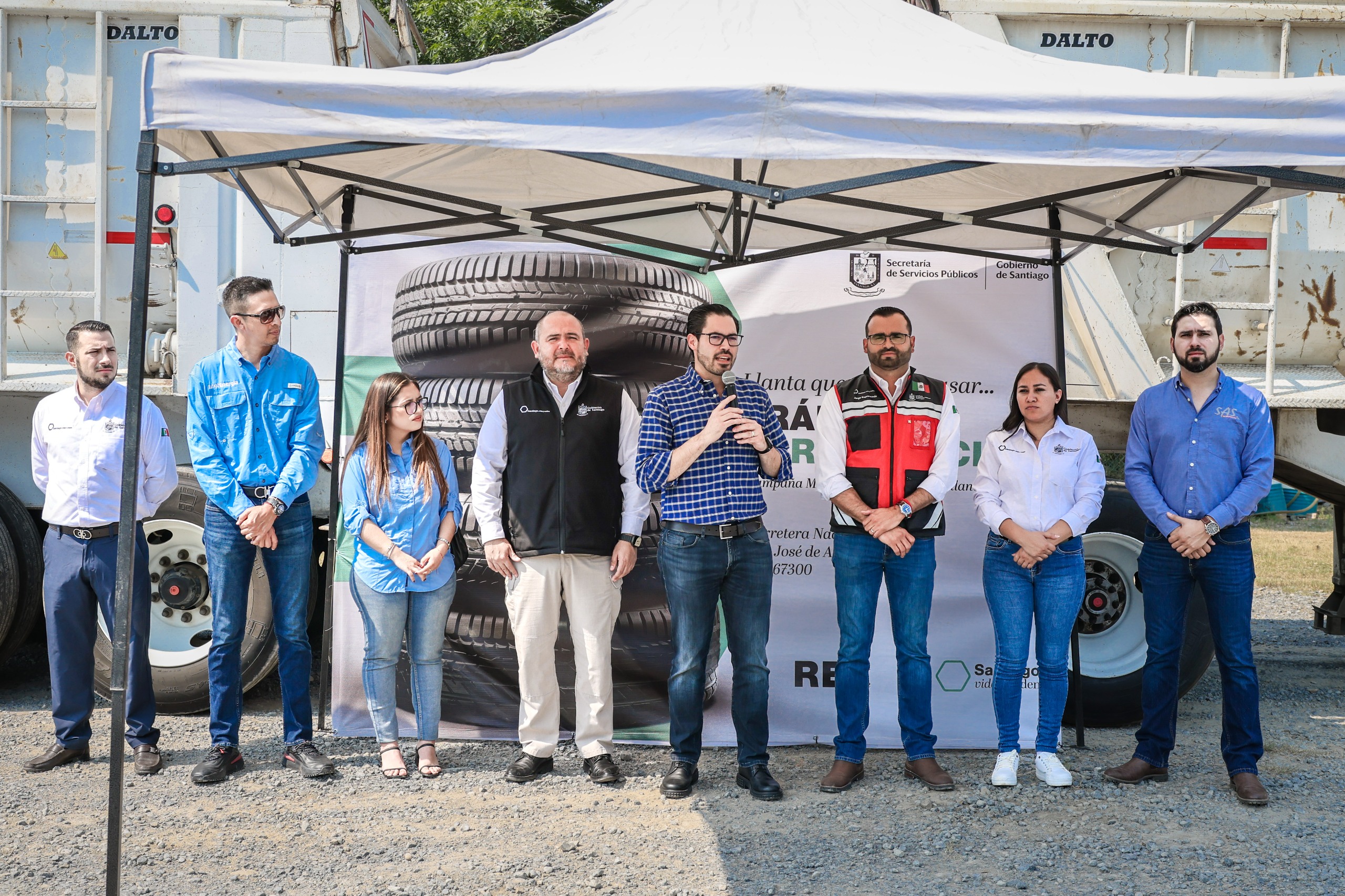 Combate Gobierno de David de la Peña la contaminación por llantas con un programa de reciclaje Combate Gobierno de David de la Peña la contaminación por llantas con un programa de reciclaje