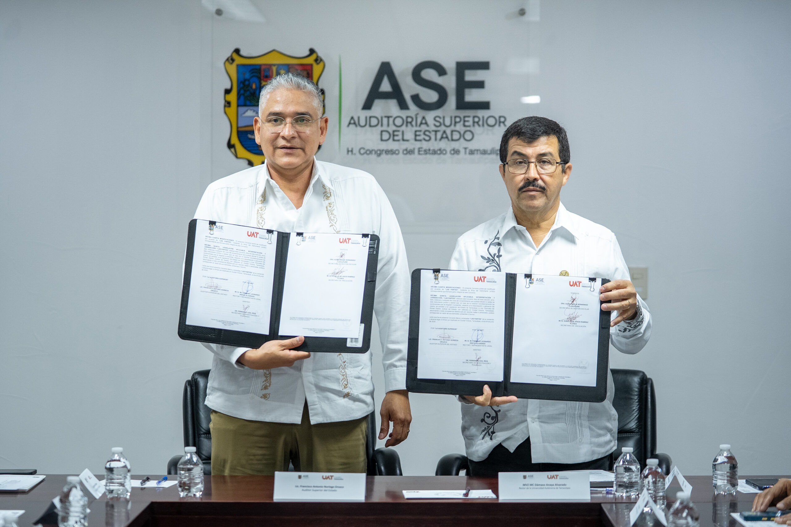 Firman convenio la UAT y la Auditoría Superior del Estado Firman convenio la UAT y la Auditoría Superior del Estado