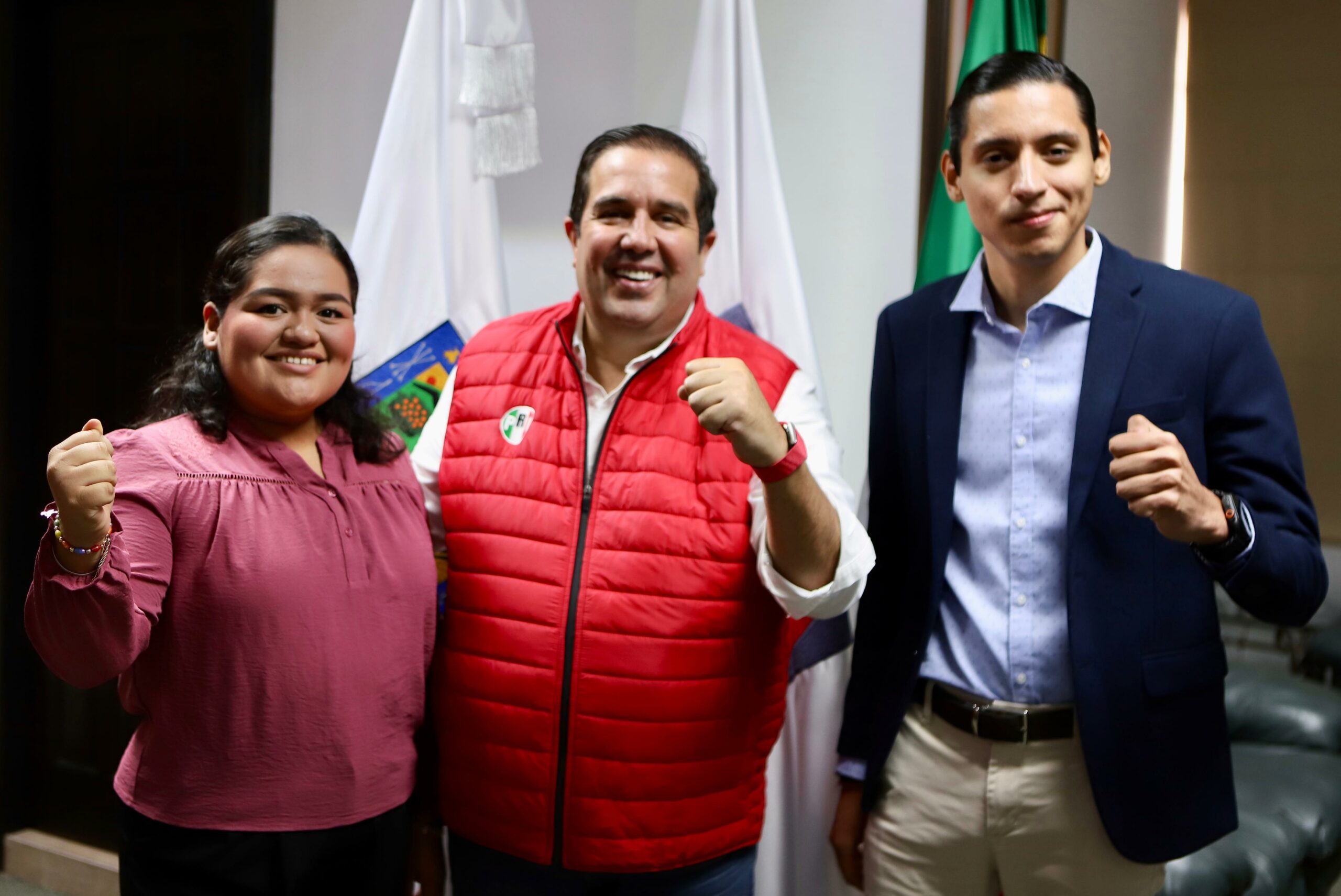 Recibe PRI Nuevo León a nuevos militantes que renunciaron a MORENA en García