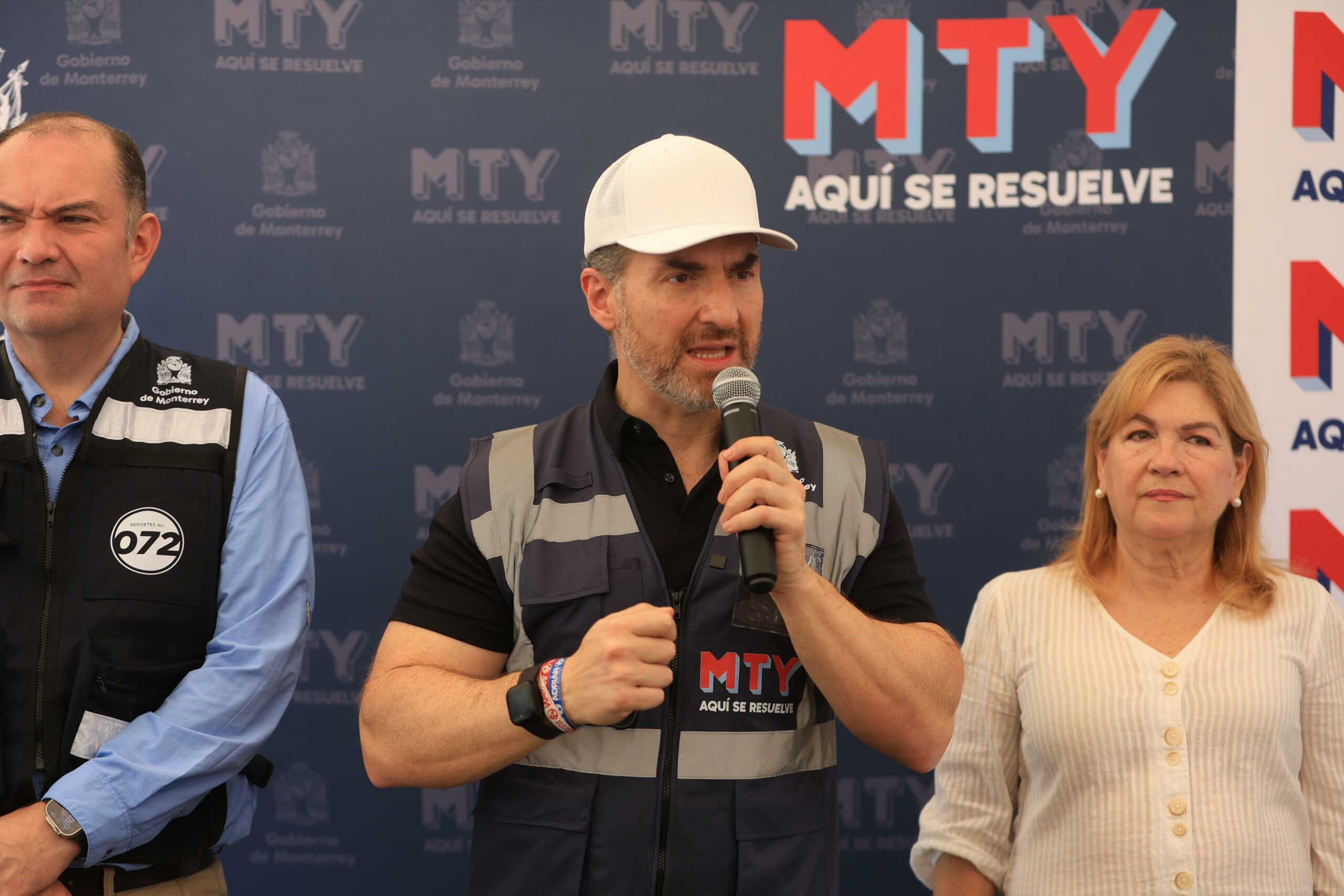 Honrará Monterrey a Policías que enfrentaron a presuntos agresores de una familia en colonia Industrial Honrará Monterrey a Policías que enfrentaron a presuntos agresores de una familia en colonia Industrial