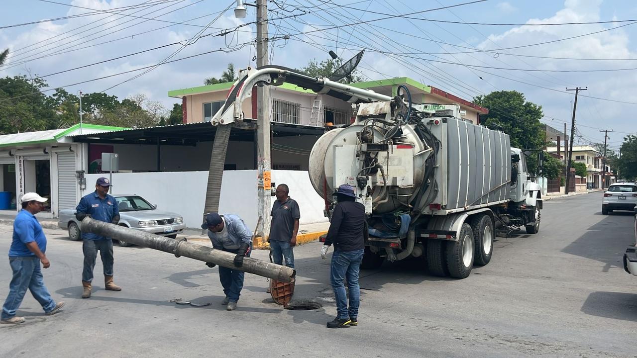 Realiza Secretaría de Recursos Hidráulicos labores de mantenimiento a la red hidrosanitaria en Xicoténcatl y Abasolo Realiza Secretaría de Recursos Hidráulicos labores de mantenimiento a la red hidrosanitaria en Xicoténcatl y Abasolo